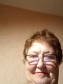 Snapshot of Katherine735 chatting on May 3, 2026, 8:45 pm Katherine735 online show from May 3, 2026, 8:45 pm