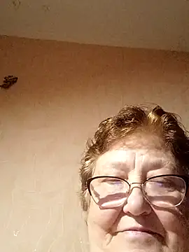 Katherine735 online show from June 7, 2026, 9:53 pm