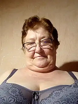 Katherine735 online show from June 9, 2026, 7:59 pm
