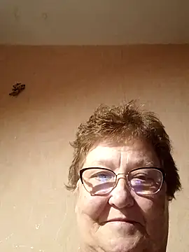 Snapshot of Katherine735 chatting on May 1, 2026, 7:30 pm Katherine735 online show from May 1, 2026, 7:30 pm