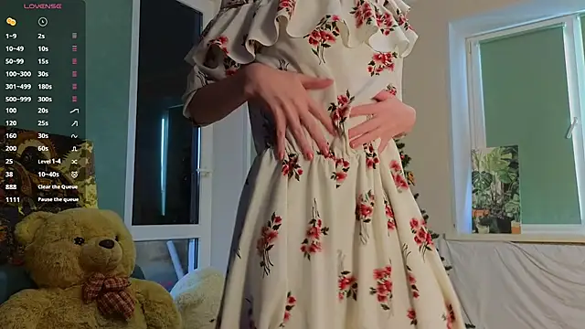 Snapshot of summer_flame chatting on January 14, 2026, 6:28 am summer flame online show from January 14, 2026, 6:28 am