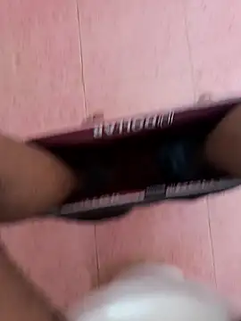 Snapshot of vi25vofgg chatting on November 22, 2025, 6:12 am vi25vofgg online show from November 22, 2025, 6:12 am