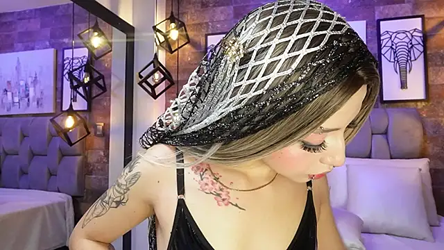 Sophia Bellucci online show from January 6, 2026, 12:20 pm