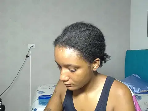millysweetass online show from November 5, 2025, 1:58 pm
