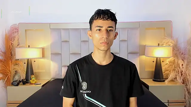 Zahir Ashar online show from April 21, 2026, 11:39 am