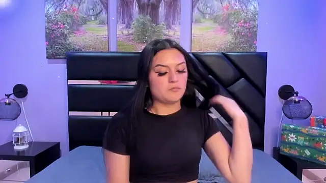 GAbrielaBotero online show from December 15, 2025, 7:41 pm