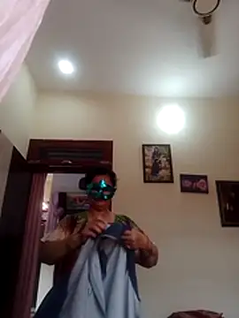 Honey-26 online show from December 1, 2025, 6:47 am