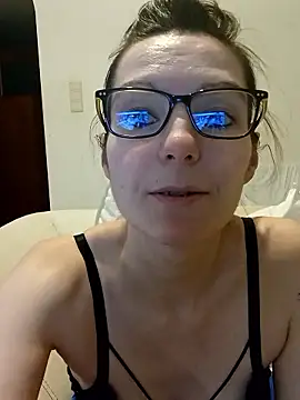 labellerose online show from January 8, 2026, 6:03 pm