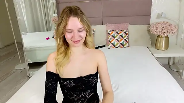 IndieMoon online show from January 13, 2026, 7:07 pm