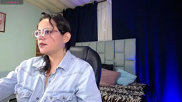MissKatrina  online show from October 13, 2025, 7:26 pm