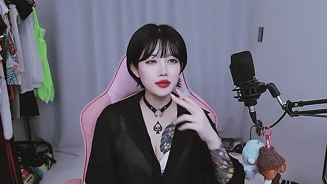 MISA 02 online show from April 19, 2026, 8:15 am