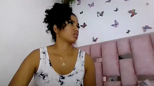 Snapshot of abby_moss_2 chatting on June 16, 2026, 12:38 pm abby moss 2 online show from June 16, 2026, 12:38 pm