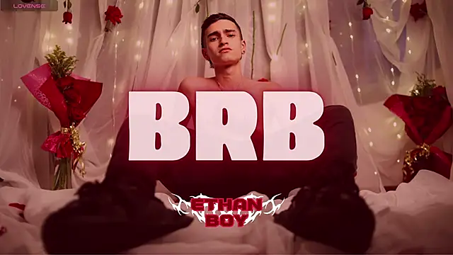 Snapshot of Ethan_Boy_ chatting on November 26, 2025, 10:54 pm Ethan Boy online show from November 26, 2025, 10:54 pm