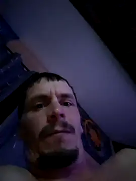 Snapshot of EdNEmSexyBlend chatting on October 18, 2025, 2:35 am EdNEmSexyBlend online show from October 18, 2025, 2:35 am