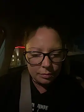 Snapshot of EdNEmSexyBlend chatting on October 14, 2025, 2:23 am EdNEmSexyBlend online show from October 14, 2025, 2:23 am