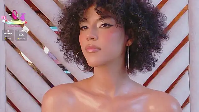 Snapshot of Lila-Rose chatting on February 13, 2026, 5:40 am Lila-Rose online show from February 13, 2026, 5:40 am