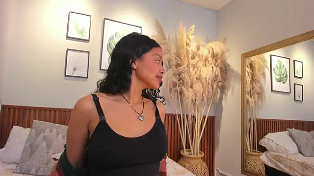 MIAHIVANOV online show from November 26, 2025, 12:05 pm