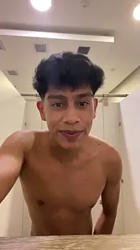 Jacovo2002 online show from April 11, 2026, 11:19 pm