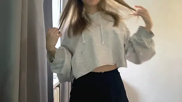  petaI online show from October 27, 2025, 6:03 am