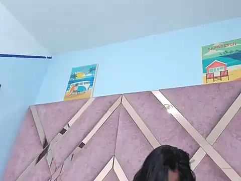 MiaHarper2 online show from November 25, 2025, 10:21 pm