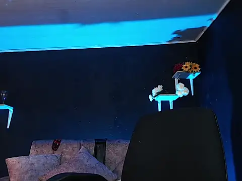 Snapshot of Liastark chatting on November 15, 2025, 3:27 pm Liastark online show from November 15, 2025, 3:27 pm