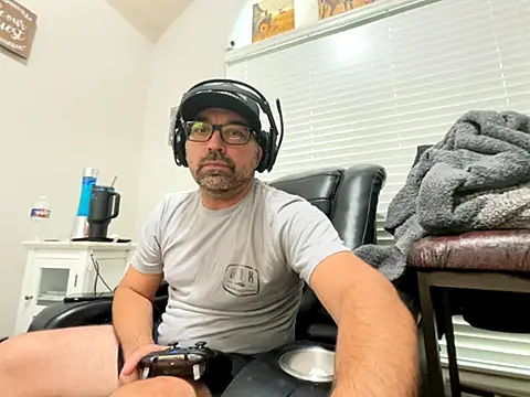 Fun Time Ron 2 online show from October 18, 2025, 10:23 pm