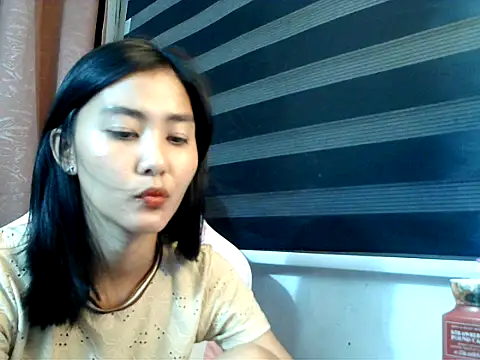 De amore online show from October 21, 2025, 1:21 pm