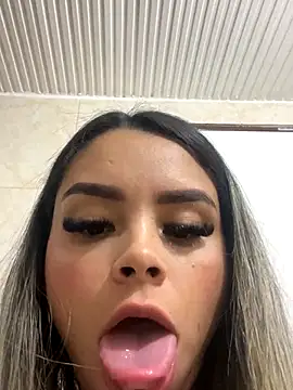 sarita-moree online show from October 11, 2025, 2:01 am