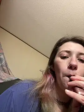 Mustbethemoney1234 online show from March 31, 2026, 6:43 pm