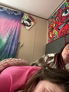 Mustbethemoney1234 online show from April 7, 2026, 10:44 pm