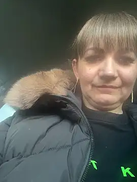 Butterfly8385 online show from February 14, 2026, 1:22 pm