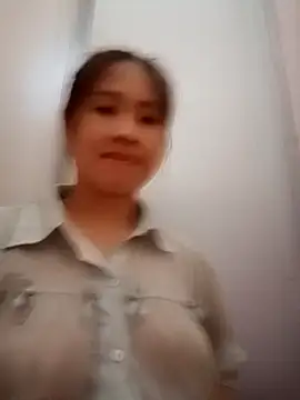 tuongvycute online show from October 22, 2025, 3:22 pm