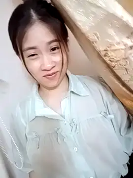 tuongvycute online show from October 28, 2025, 3:11 pm