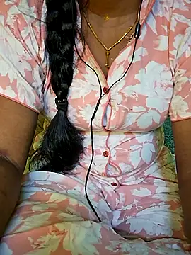 Snapshot of tamil_kanaka chatting on May 10, 2026, 11:58 am tamil kanaka online show from May 10, 2026, 11:58 am