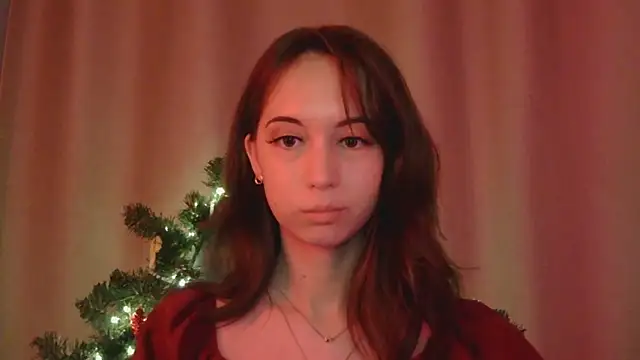 VeraLush online show from December 20, 2025, 12:41 pm