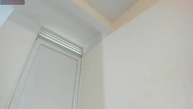 mis-violetha online show from November 13, 2025, 12:47 am