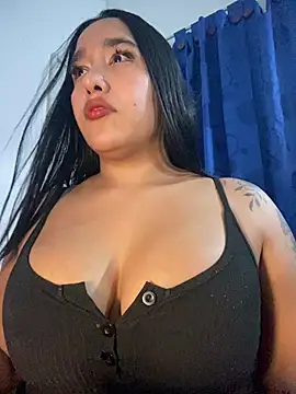 Snapshot of mis-violetha chatting on June 29, 2026, 3:46 am mis-violetha online show from June 29, 2026, 3:46 am