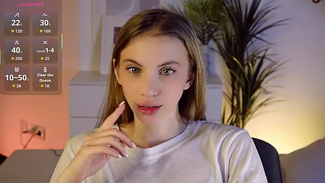 mia silkk online show from November 17, 2025, 6:06 am