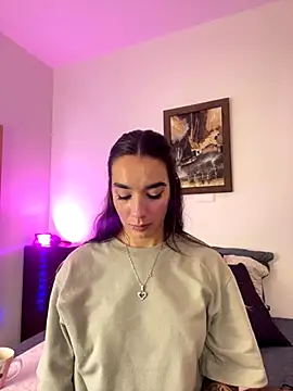  Emily Sands  online show from October 27, 2025, 11:27 pm