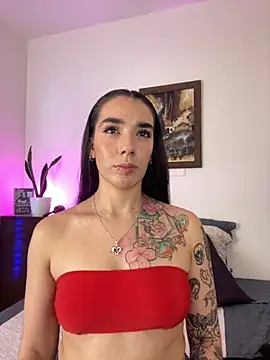  Emily Sands  online show from October 29, 2025, 7:02 pm