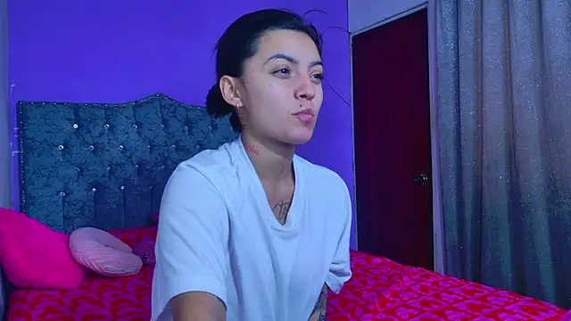 Liisaa Kiss online show from March 1, 2026, 7:03 pm