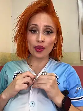 Adeline 1 online show from October 24, 2025, 9:03 pm