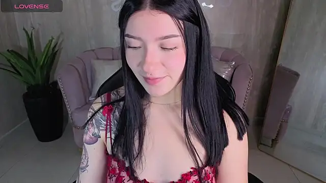 Dolcex a online show from October 15, 2025, 2:14 pm