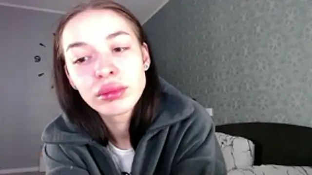 Daphne Darkthorn online show from January 11, 2026, 5:36 am