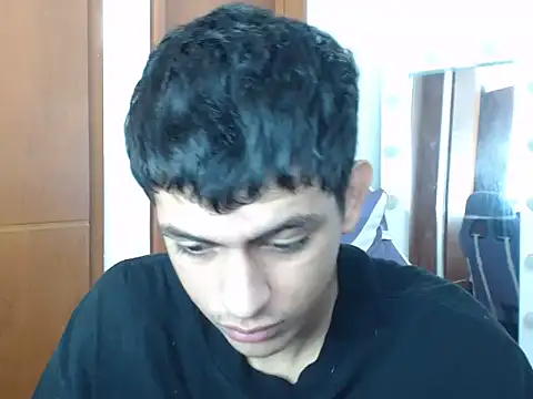 Snapshot of yosep_19CM chatting on October 13, 2025, 10:54 pm yosep 19CM online show from October 13, 2025, 10:54 pm