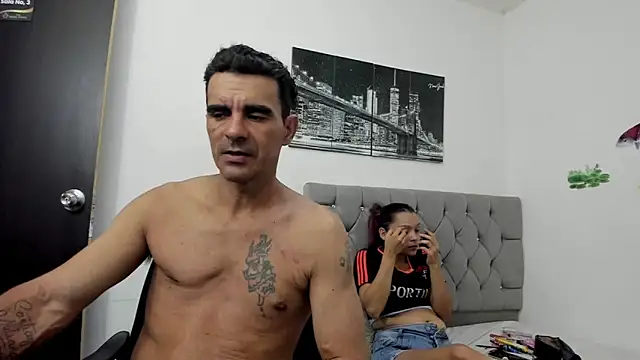 Sofi And Santy online show from March 29, 2026, 12:01 am