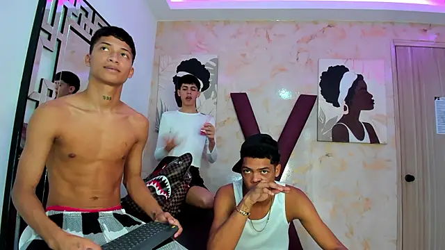 EMPIRE BOYS1 online show from February 22, 2026, 7:26 pm