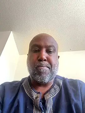 SweetCandy85 online show from November 4, 2025, 2:43 pm