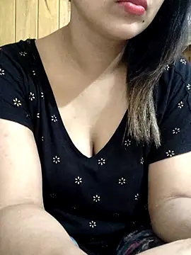 Tanha18 online show from November 23, 2025, 6:56 am