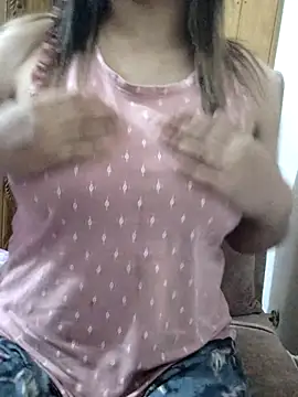 Tanha18 online show from February 13, 2026, 6:19 pm